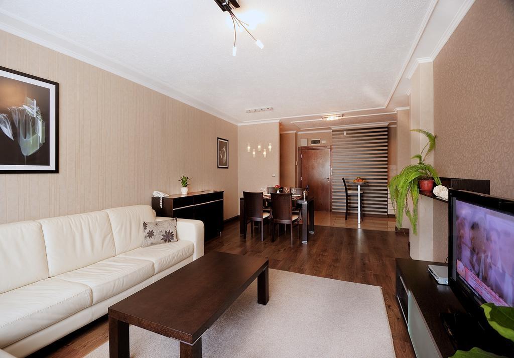 Apartments Carrera Sofya Dış mekan fotoğraf